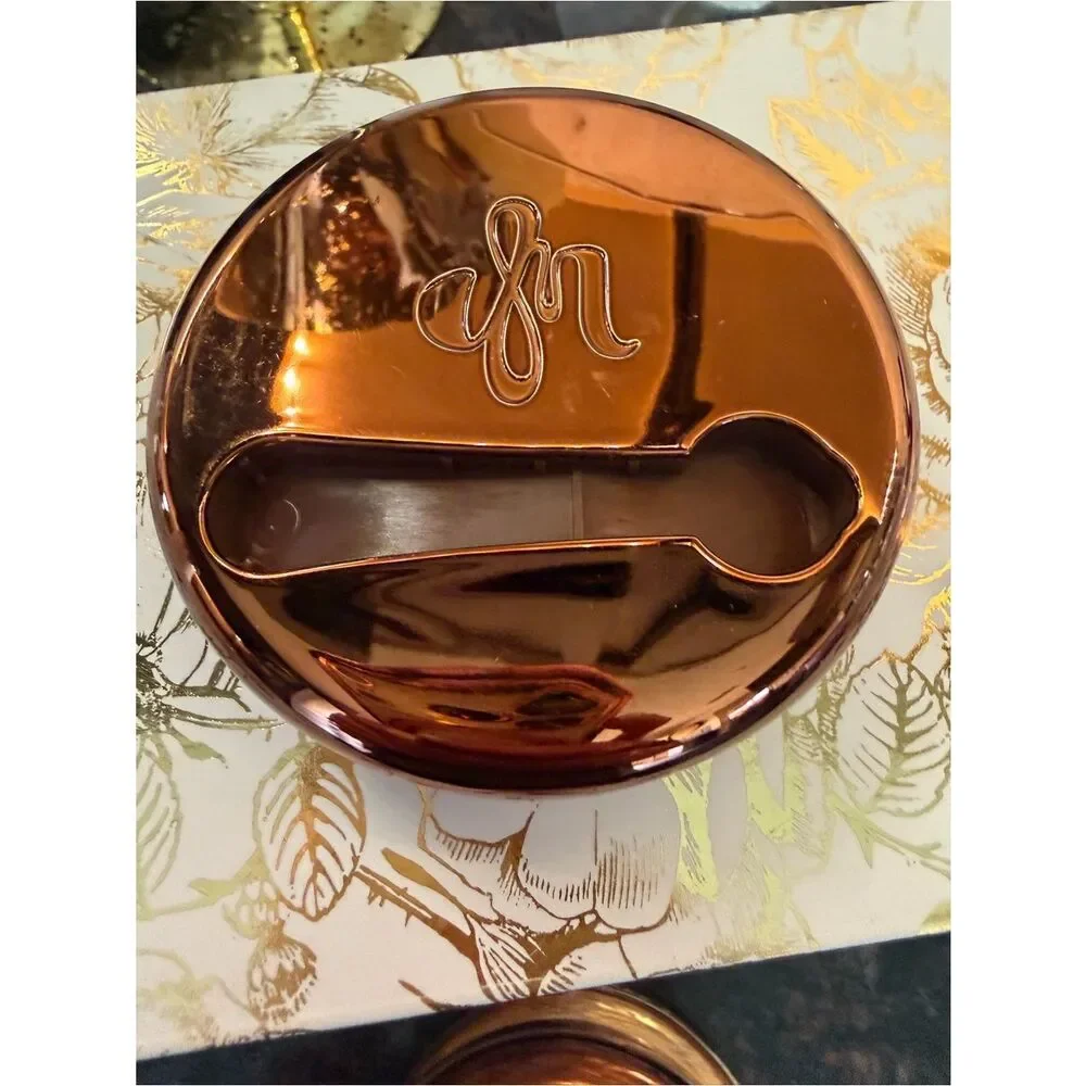 NEW Danessa Myricks Beauty Yummy Skin Blurring Balm Powder for Face 3.75